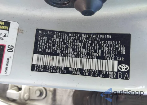 2016 Toyota Corolla Le z USA, uszkodzony, nr VIN 5YFBURHE5GP564616